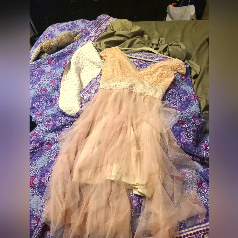 Lace dress